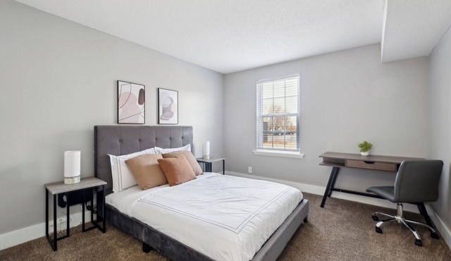 Brentwood C3 I Cozy & Comfy I 2Bd I Free Parking