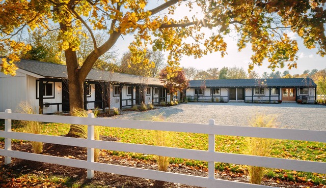 Brentwood Hotel