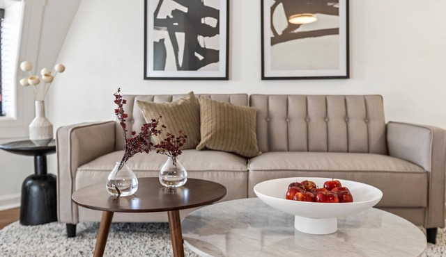 Brexton Hotel