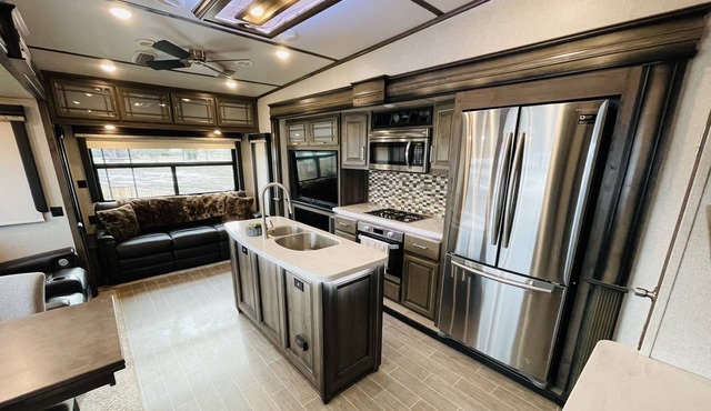 Bridger Basecamper 2