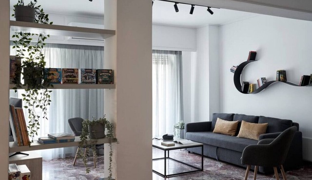 Bright 2bd Apt-Archeological Museum