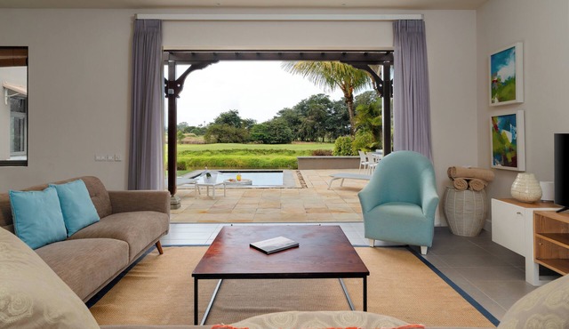 Bright 4-Bedroom Villa/Plunge Pool & Golf View