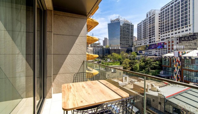 Bright and Centrally Located Flat in Sisli
