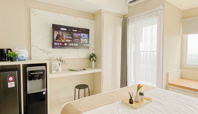 Bright And Cozy Studio At Royal Sentul Park Apartment