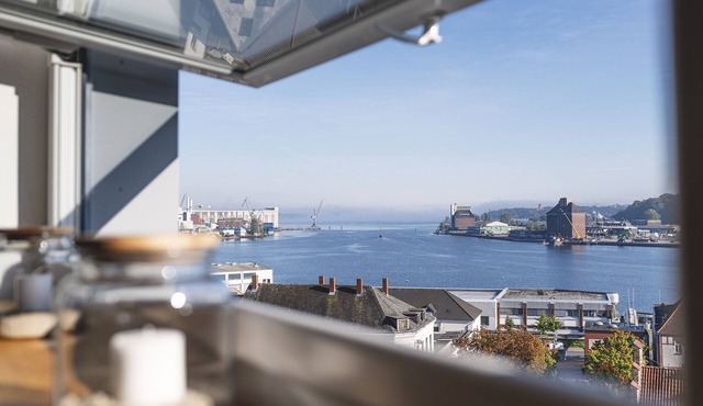 Bright and modern apartment with great views of the fjord, incl. parking spot