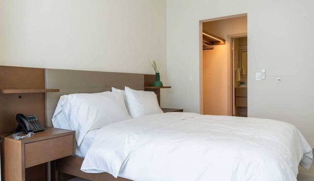 Bright and Spacious 2 Bedroom Apartment in Panama