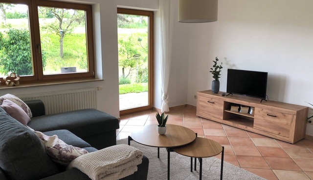 Bright and spacious vacation apartment (70 sqm) for 2-4 people in the northern Black Forest