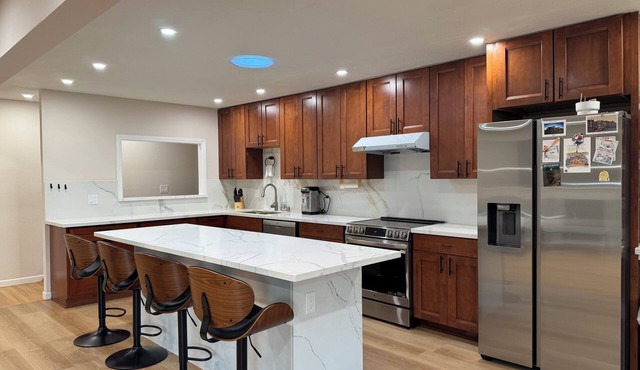 Bright and spacious home in San Leandro