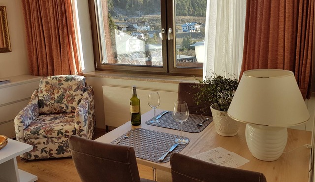bright apartment with a large sun terrace and access to the garden
