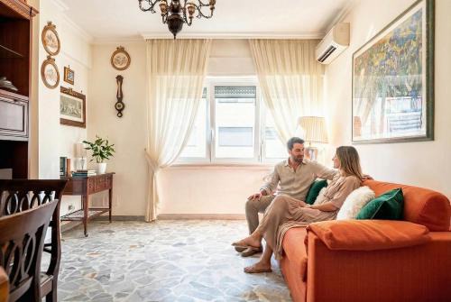 Bright Apartment 2 Min from Metro Station