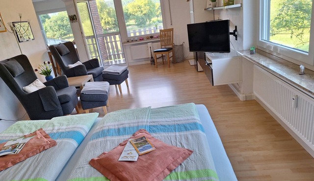Bright apartment Heidi 1st floor with fantastic valley view: KOLVENBACHER ZIEGENHOF