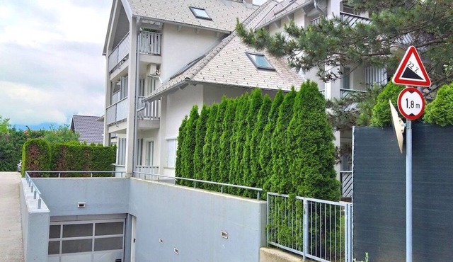 Bright apartment with balcony and mountain view