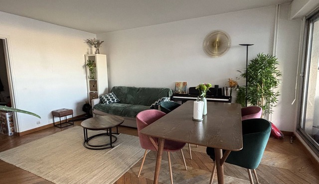 Bright apartment with terrace