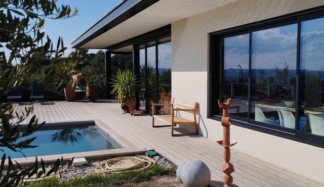 Bright architect-designed house with breathtaking views and swimming pool