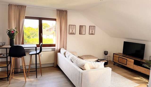 Bright attic apartment with balcony in Bad Friedrichshall
