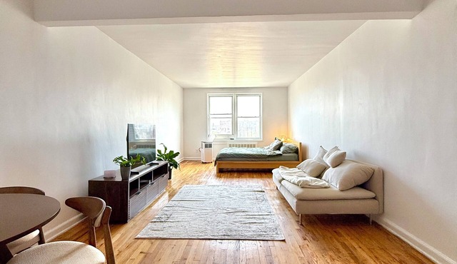 Bright Brooklyn Studio: Your Escape in the City