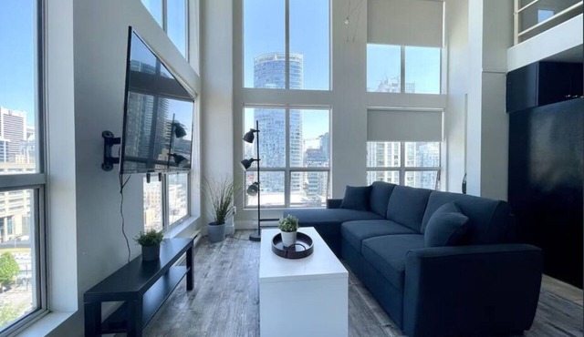 Bright Downtown Loft | City Views & Parking