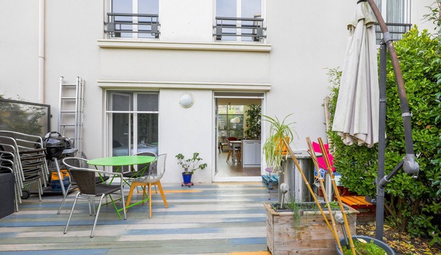 Bright duplex with terrace in Nanterre - Welkeys