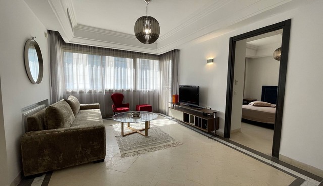 Bright Flat Lac 2 Tunis