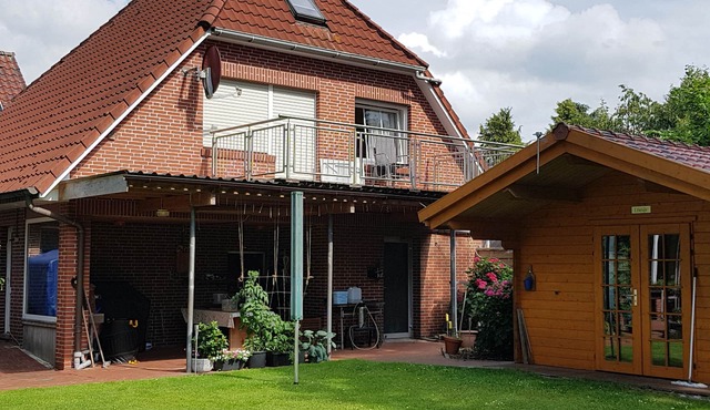 Bright, friendly apartment with balcony for rent