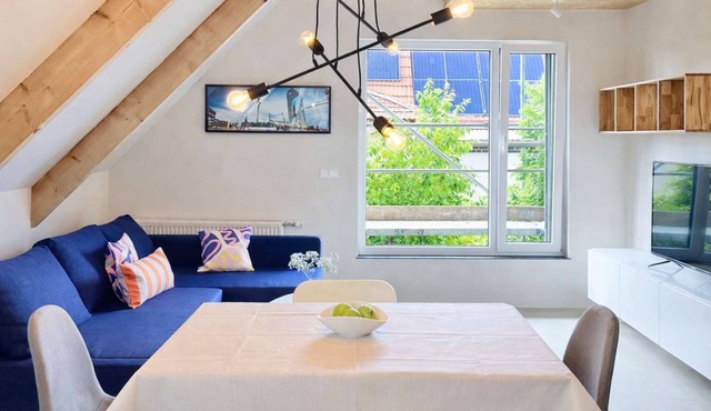 Bright Hideaway (70 sqm) near BER Airport