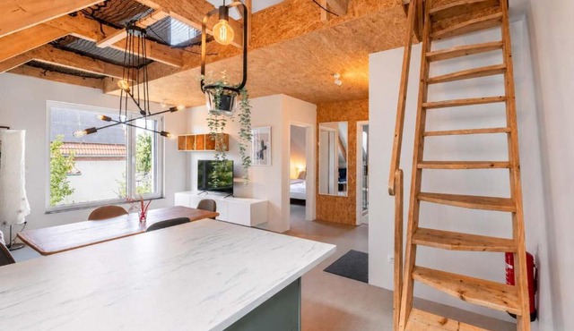 Bright Hideaway -70 sqm- near BER Airport