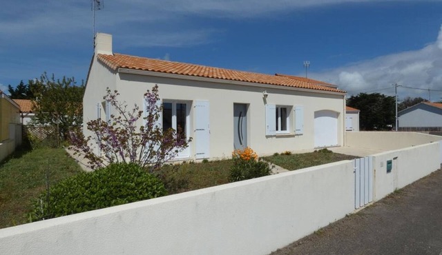 Bright house with garden - 4 people