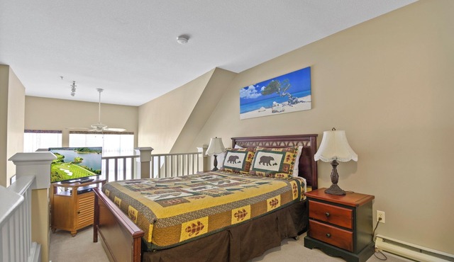 Bright Loft - 318