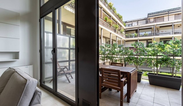 Bright Loft X2 with terrace & shared garden