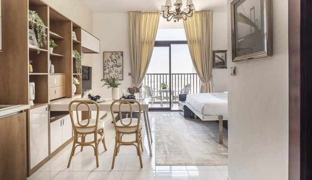 Bright & Modern Studio in Al Furjan - Near Metro!