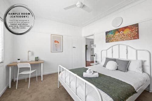 Bright Queen Room - Central Location at Ryde - Shared Bathroom