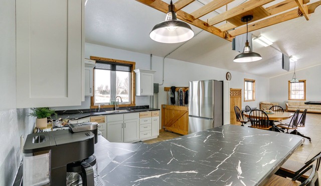 Bright Shipshewana Gem w/Shuffleboard Table!