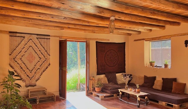 Bright & spacious 3 bed w/everything you need