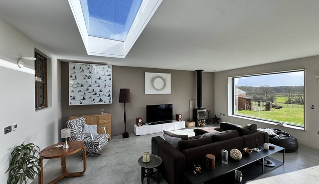 Bright spacious home with a natural swimming pond in Surrey Hills