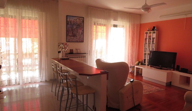 Bright, spacious, terraces, one step from the sea, high-speed wifi, Cinqueterre