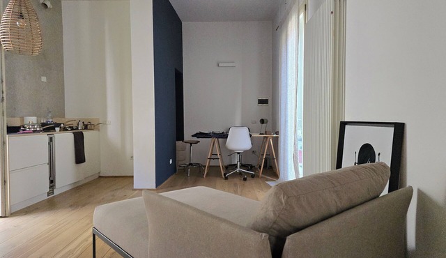 Bright & spacious new studio in Forli historic centre