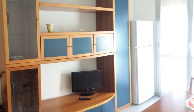 Bright three-room apartment, convenient to the center and services (Cod. Citra 009002-LT-0012)