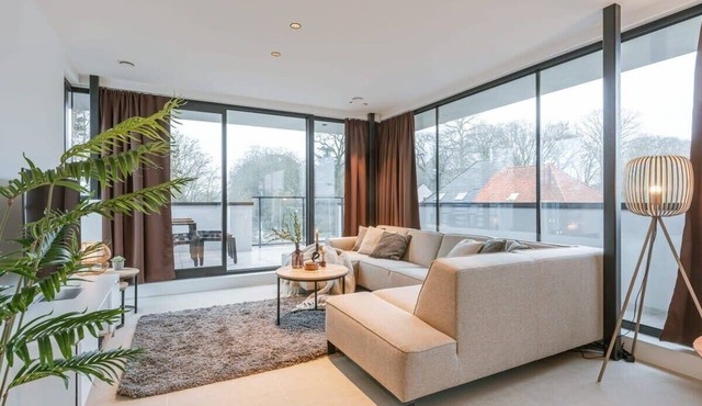 Bright Two-Bedroom Apartment in Zedelgem