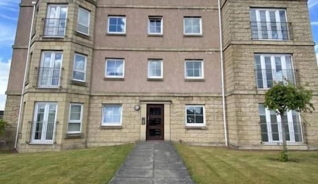 Briight & Modern 2 Bed Executive Apartment with Amazing Views