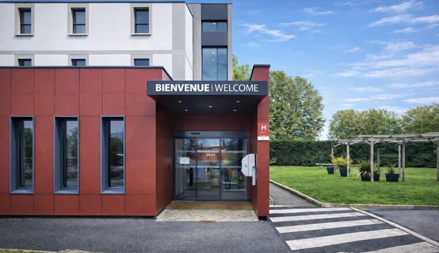 BRIT HOTEL CONFORT ROISSY SAINT-WITZ