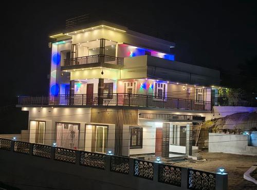 Bro Code Marayoor A Premium Family Friendly Retreat with Panoramic Mountain Views