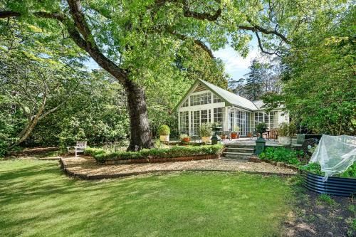 Bronte Cottage