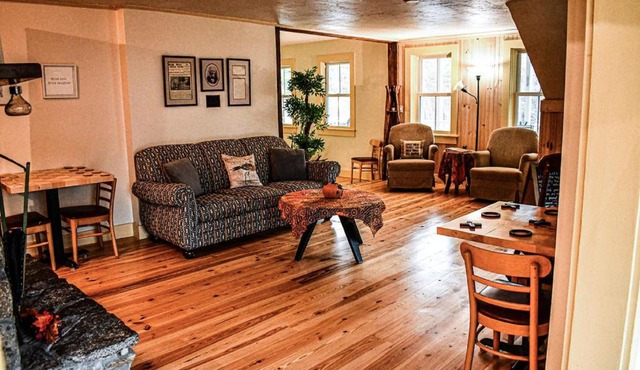 Brook Road Inn