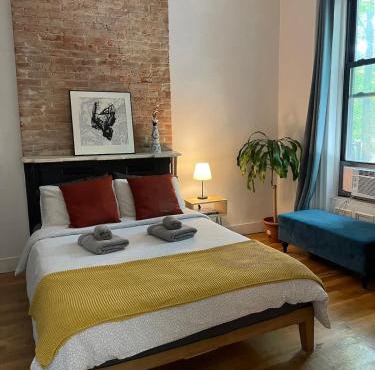Brooklyn matchbox studio apartment