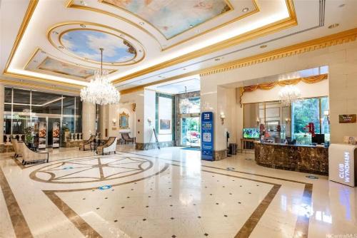 Brooks Beach Vacations Wyndham 4 Star Resort 1805 Waikiki