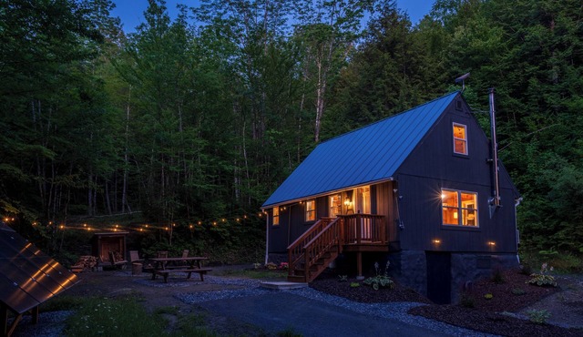 Brookside Cabin - Your Vermont Offgrid Escape