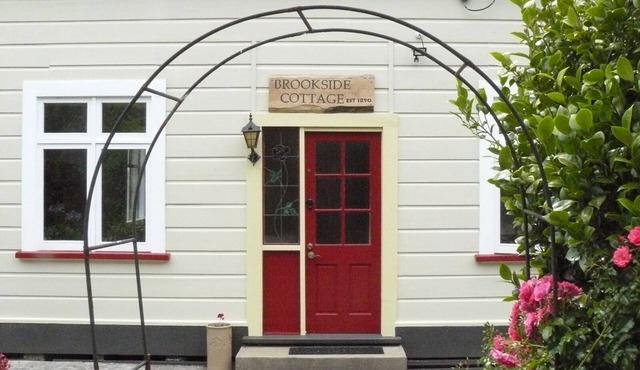 Brookside cottage is a charming, cosy, cottage