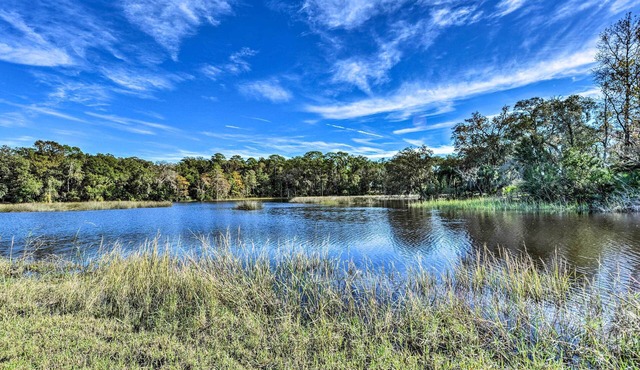 'Brookside' Waterfront Home w/Kayaks & Deck!