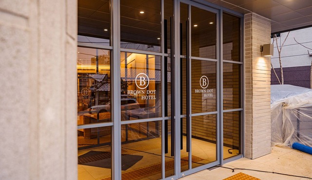 Brown Dot Hotel