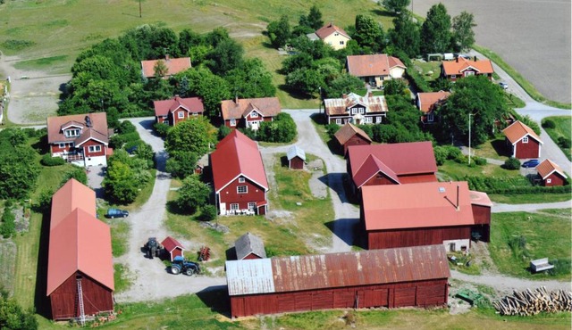 Brunnsta Gård